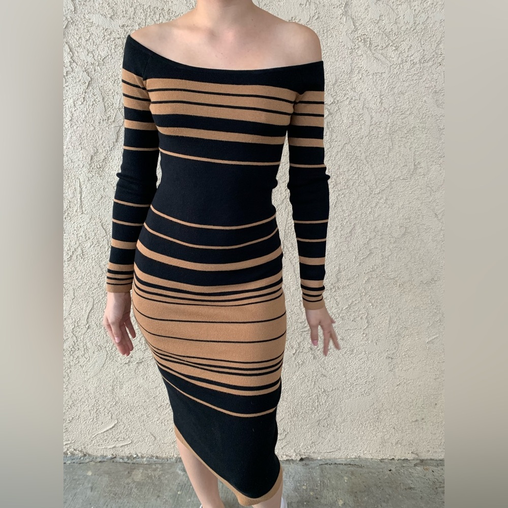 DD’s . Black and brown stripes. Medium.
